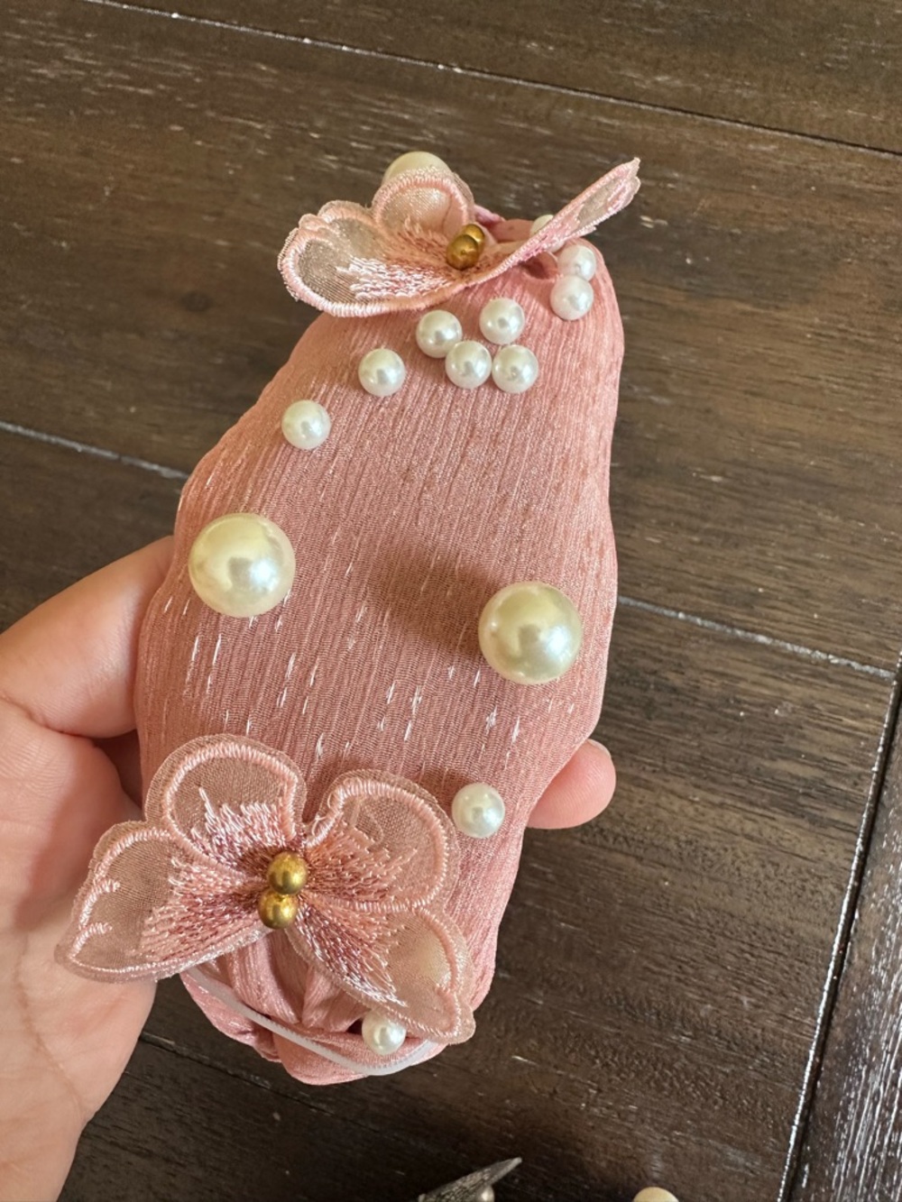 Pearl & Flower Embellished Twisted Headbands - Pink and Silver(grey) - Picture 3 of 6
